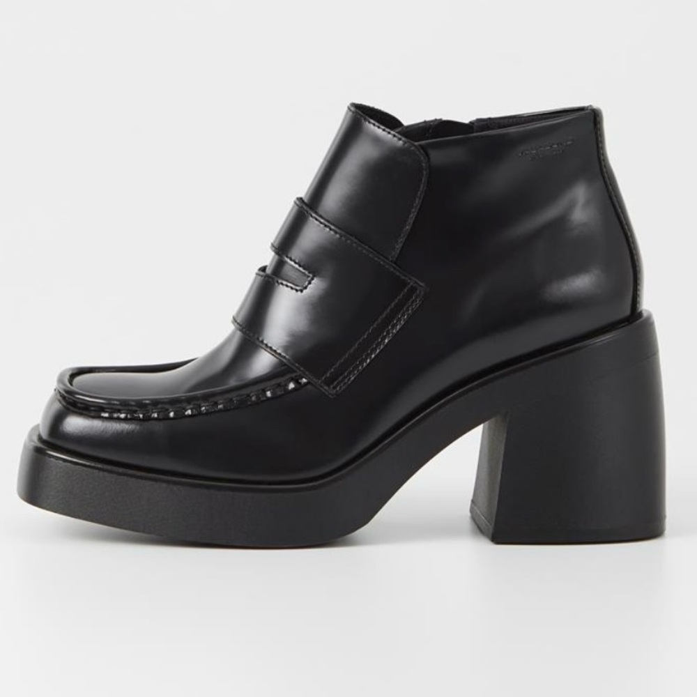 Vagabond Brooke Black polished leather Platform Booties Ankle Boots sz 38 US 8